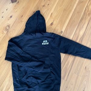 Kuiu boys large sweat shirt